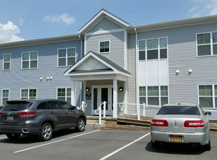 1200 Green Holly Rd APT 305, Clarks Summit, PA 18411