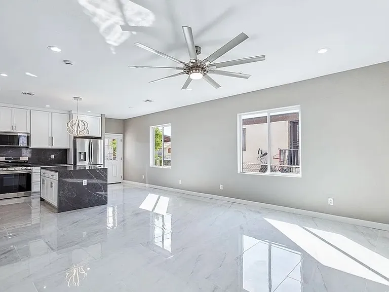 1794 Artesia Dr — Photo 9
