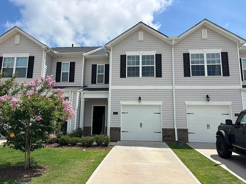 371 David Hill Dr