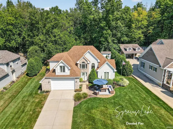 1217 Shore Ln, Syracuse, IN 46567