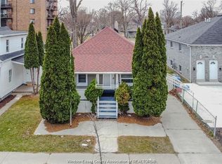 609 Saint Joseph St, Windsor, ON N9C 3H3
