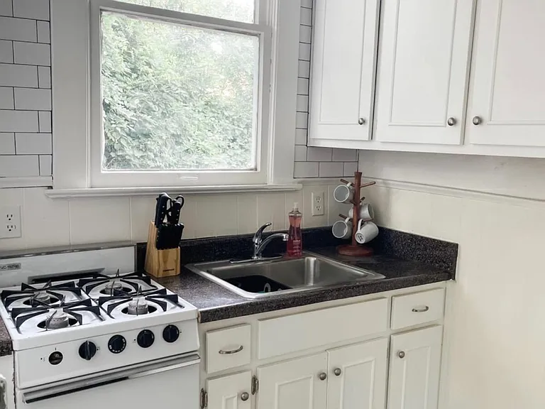 2109 Harbert Ave #2 — Photo 6
