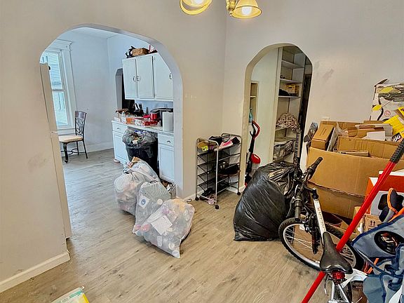 5th image of 330 S College Ave