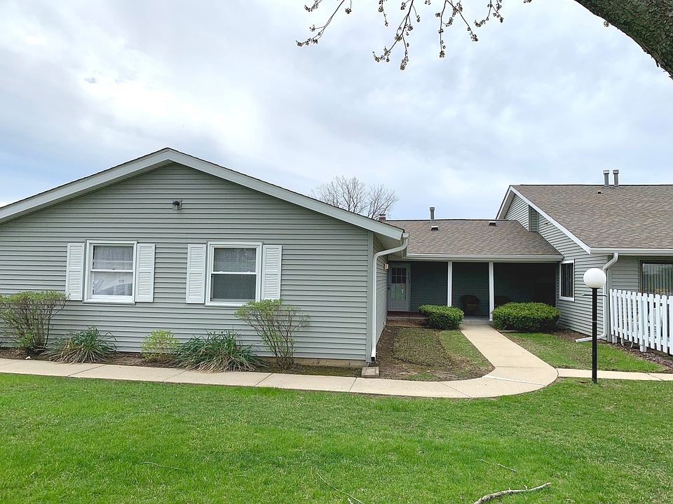 1st image of 423 N Thornwood Dr APT A