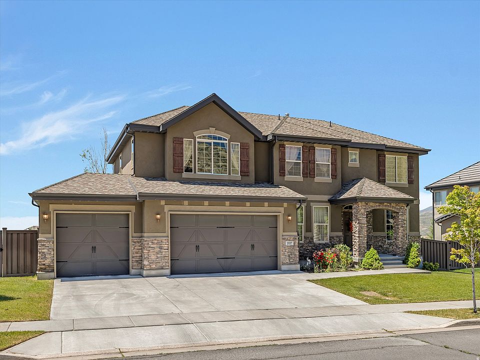 1st image of 1937 W Shadow Wood Dr