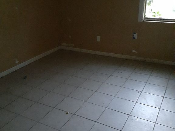 4th image of 3414 Pine Ridge Ln