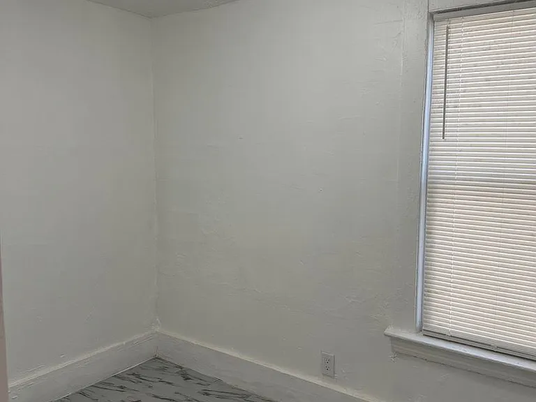 5700 Luther Ave — Photo 13