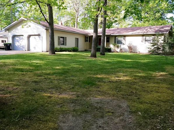1304 Leeward Ln, Saint Helen, MI 48656