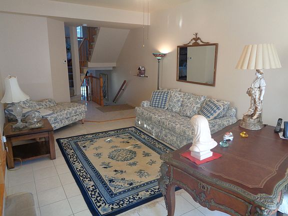 Spacious Living Rm 1st Level