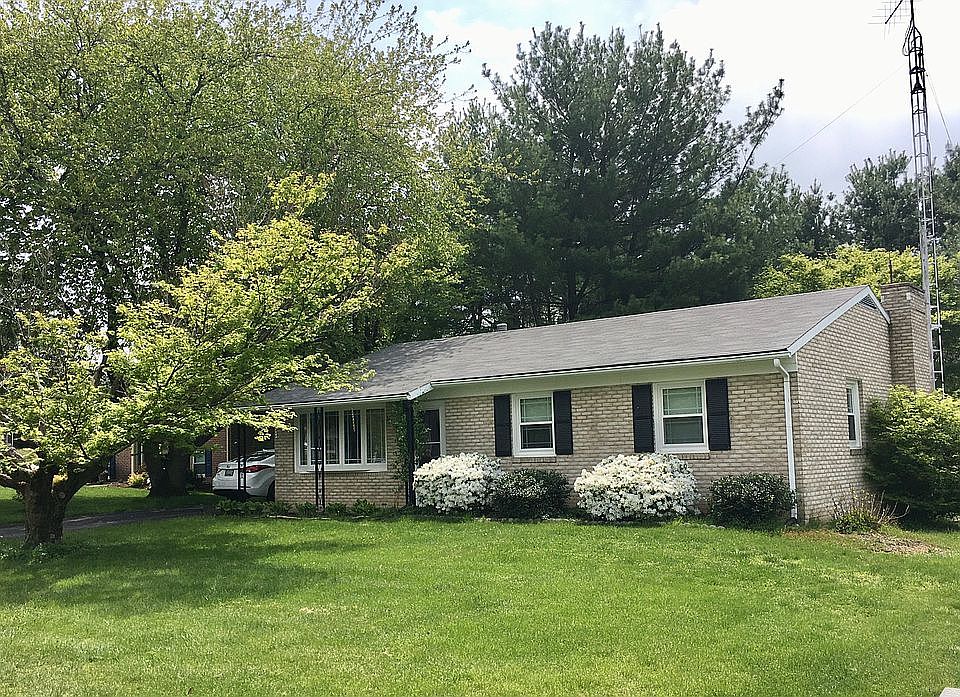 1st image of 17705 Rockcrest Ct