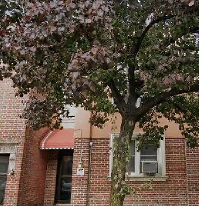 1st image of 25-40 35th St #B1