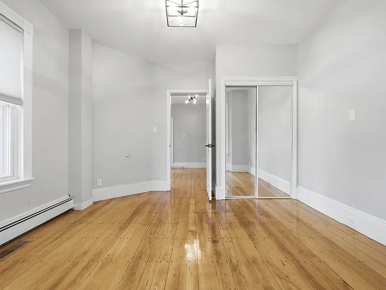 97 Horace St #1 — Photo 12