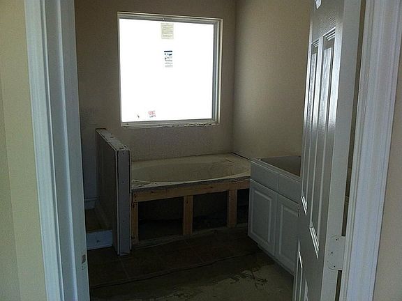 5th image of 1730 Cold River Dr