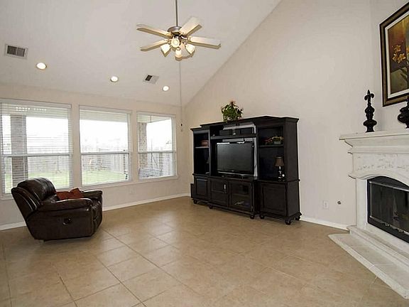 5th image of 26607 Richwood Oaks Dr