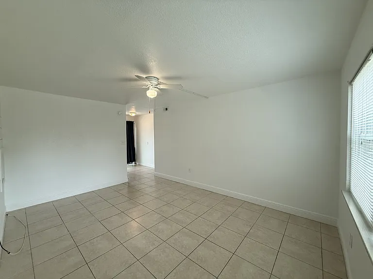 8210 Orange Ave #2 — Photo 3
