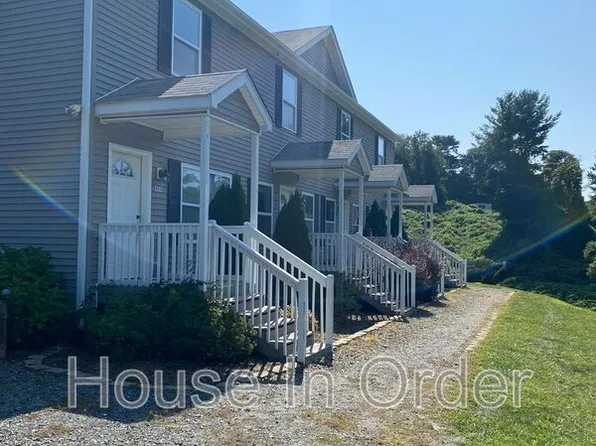 46 Spicewood Rd APT C, Weaverville, NC 28787