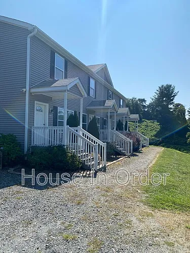 46 Spicewood Rd #C Photo 1