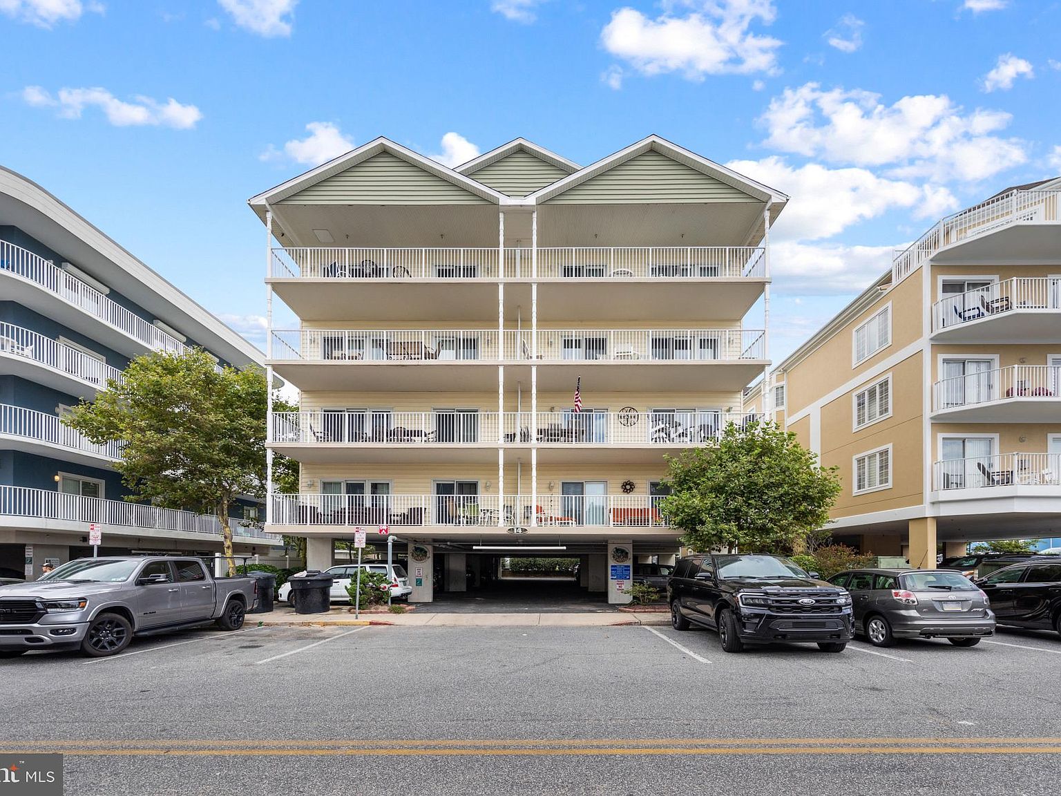 14 45th St UNIT 203, Ocean City, MD 21842 MLS MDWO2015322 Zillow