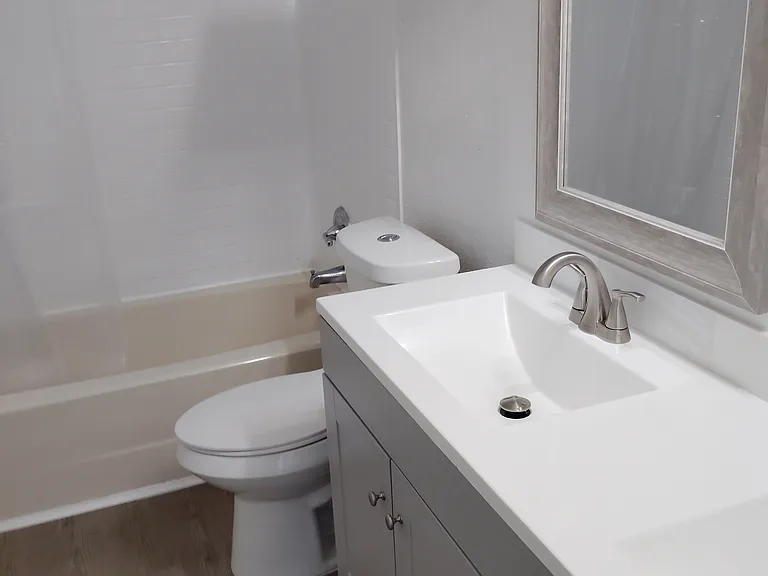 12915 Burninglog Ln — Photo 7