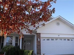 27 Austin Hill Ct, Wentzville, MO 63385