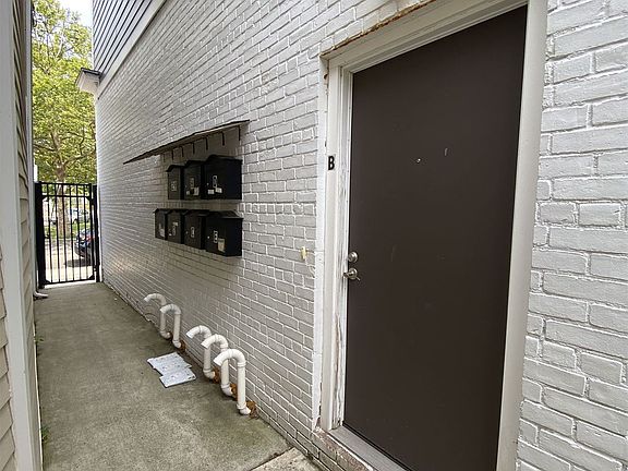 2nd image of 320 Ashmun St