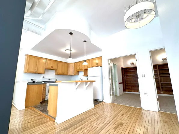 108 W Wells St Unit 3C, Milwaukee, WI 53203