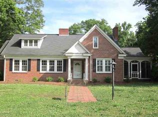 106 Dean St, Belton, SC 29627