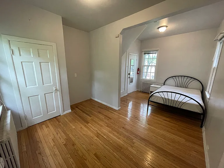 7404 Rhode Island Ave #5 — Photo 1