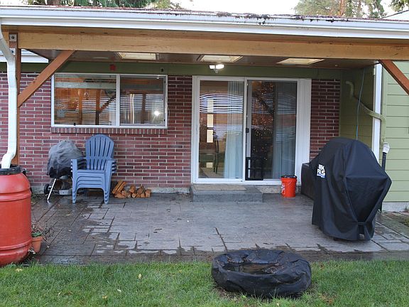 3rd image of 3774 147th Ave SE