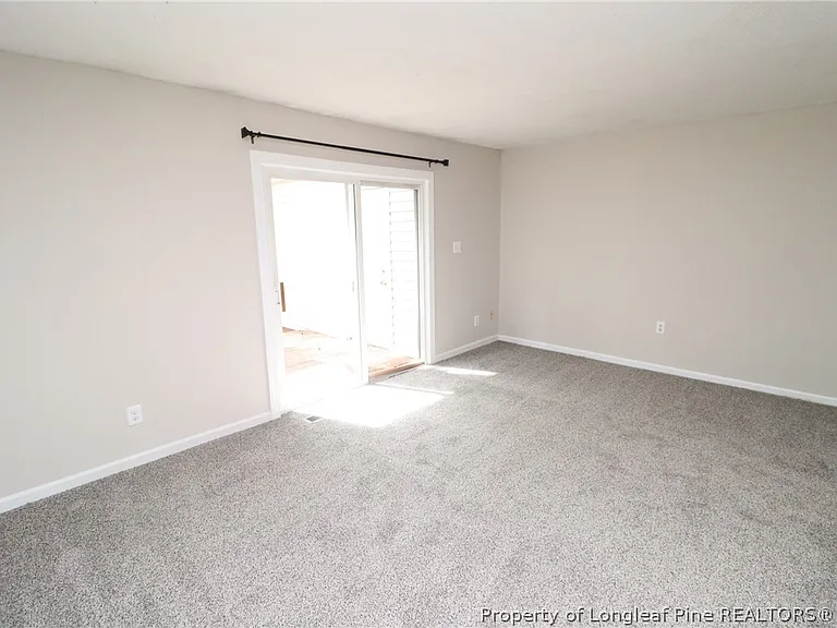 5215 Deer Haven Dr — Photo 12
