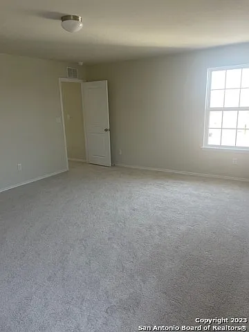 10606 Mexia Ave — Photo 11