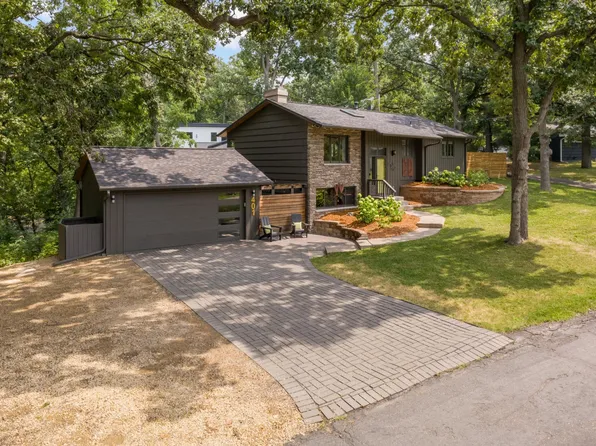 401 Birchwood Ave, White Bear Lake, MN 55110