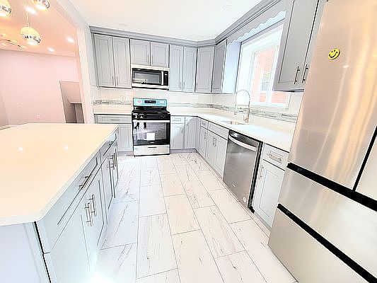 2nd image of 7242 Bergen Ct #C