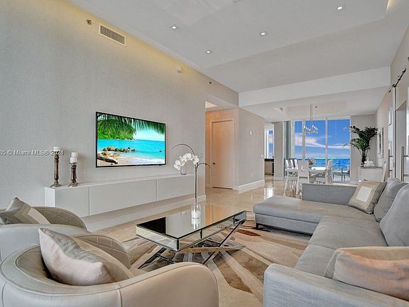 3rd image of 15811 Collins Ave APT 3904