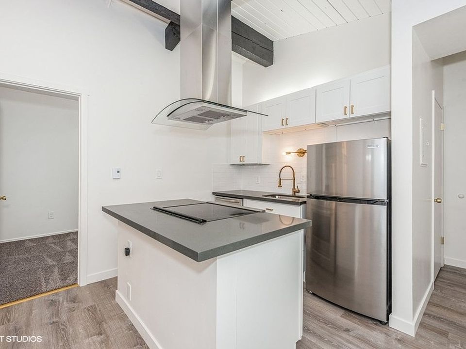 1st image of 1519 NW 65th St #10