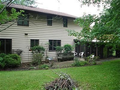 3rd image of 2988 Creche Dr