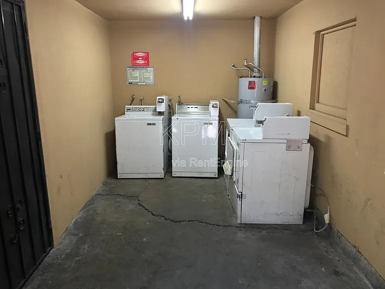 3814 N California St #3 — Photo 13