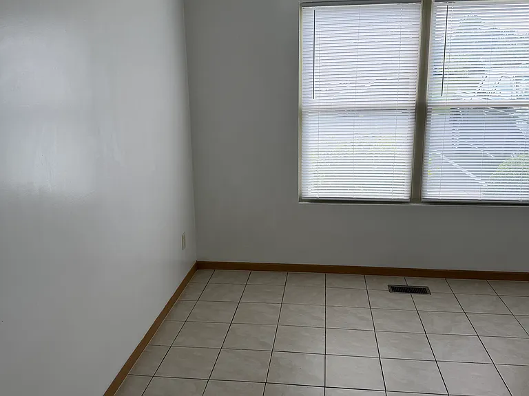 420 Johnston St #1 — Photo 7