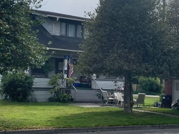 210 Blackburn Rd, Mount Vernon, WA 98273