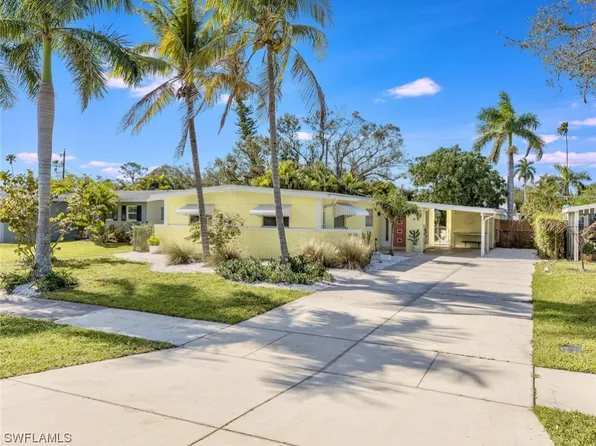 3838 La Palma St, Fort Myers, FL 33901