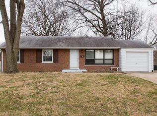 5 Fatima Ct, Florissant, MO 63033