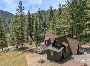 10890 Juniper Way, Truckee, CA 96161