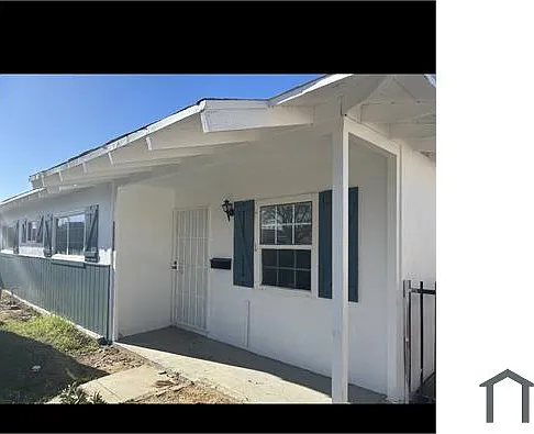 44241 Glenraven Rd — Photo 2