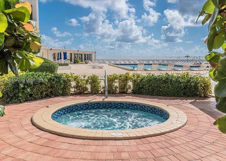3505 S Ocean Dr #1421 — Photo 19