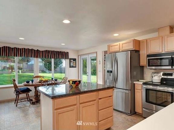 5th image of 24170 Madura Dr NE