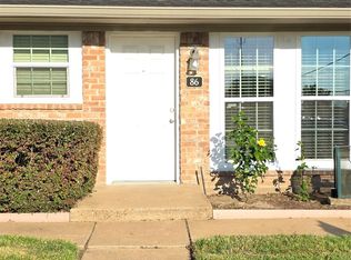 1016 E Tri Oaks Ln #86, Houston, TX 77043