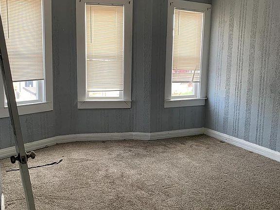5th image of 2305 Orem Ave