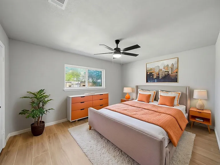 7530 Millbrae Ln — Photo 14