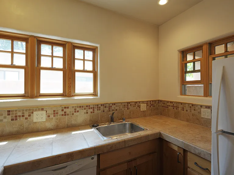 247 Casados St — Photo 21