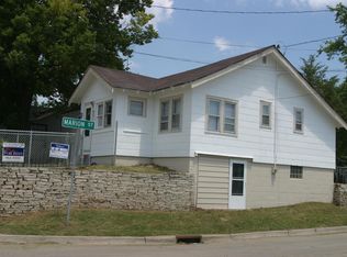4011 SW 9th St, Des Moines, IA 50315